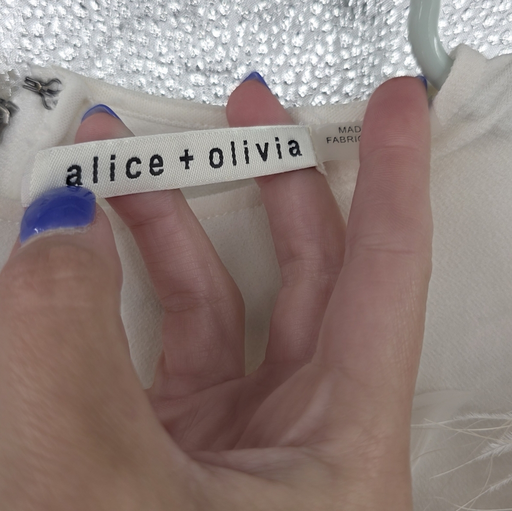 Alice + Olivia Cream Feather Sleeve Crop Top - Picture 3 of 8